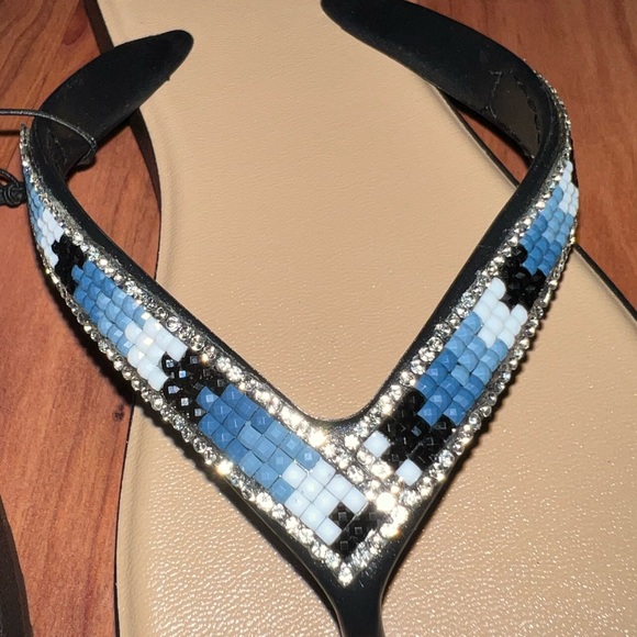Blue and Black beaded and rhinestone embellished Flip Flops Sandals - Picture 7 of 11